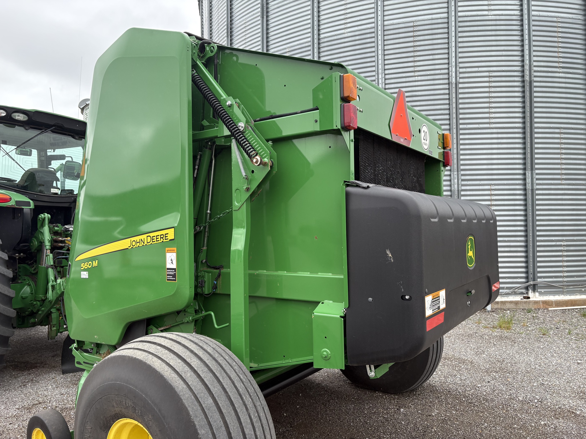 2021 John Deere 560M Image 2