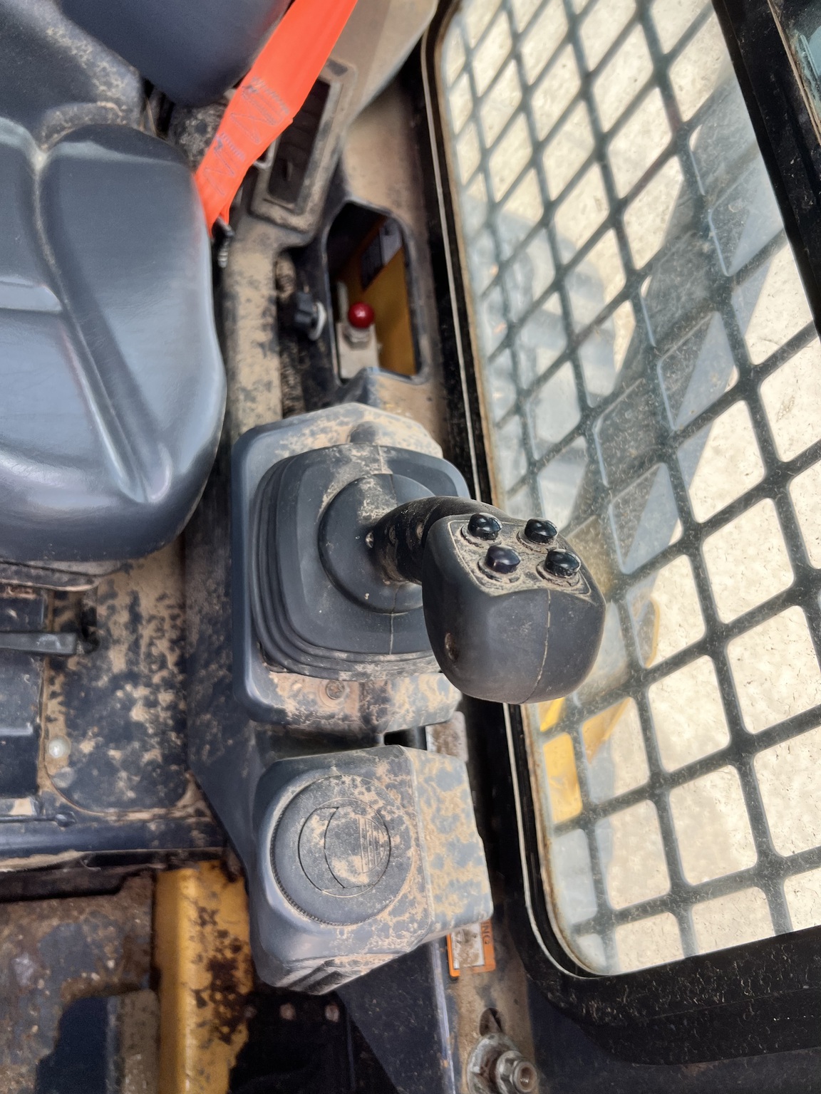 2023 John Deere 317G Image 14