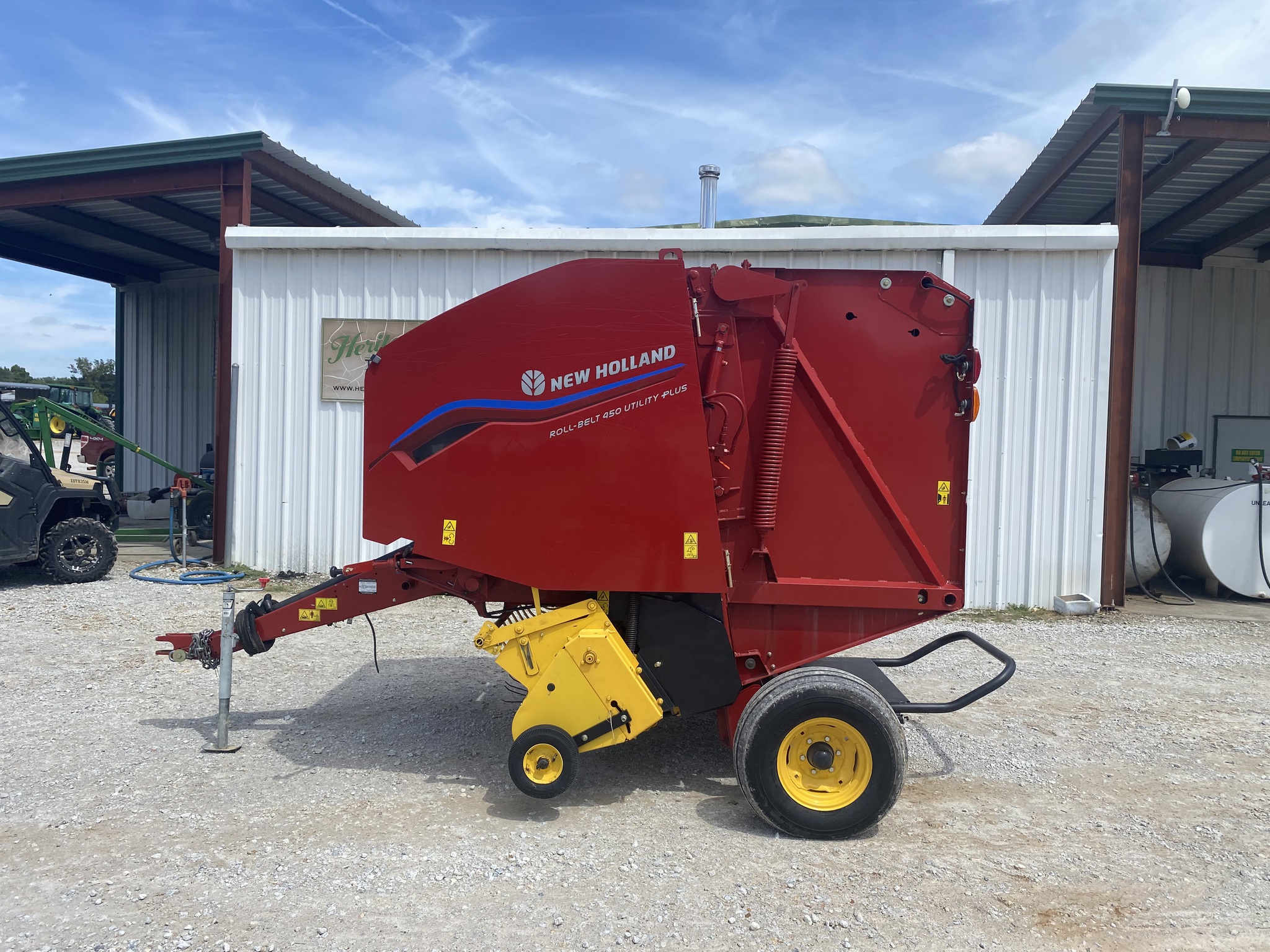  2023 New Holland Rollbelt 450 at Heritage Tractor in Harrison, AR