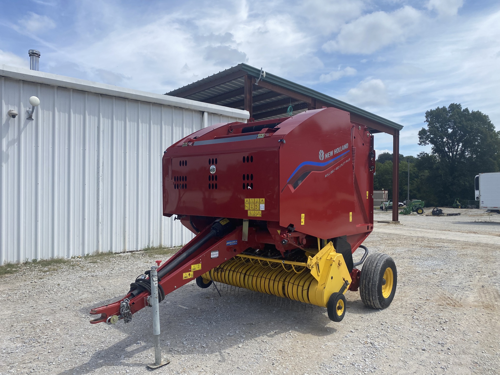  2023 New Holland Rollbelt 450 at Heritage Tractor in Harrison, AR