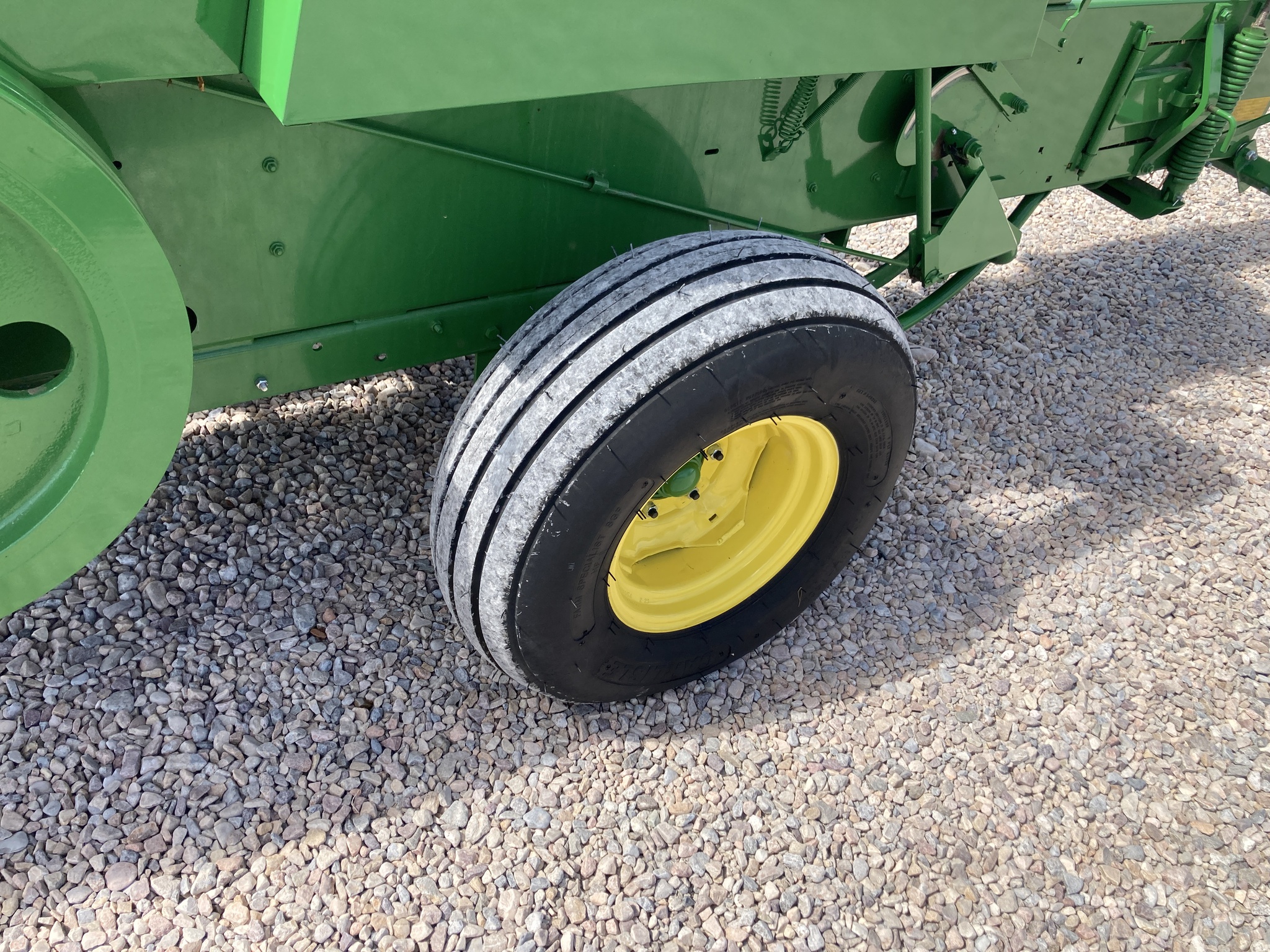 2023 John Deere 348 Image 28