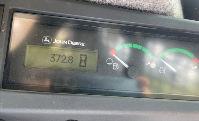 2017 John Deere 318G Image 6