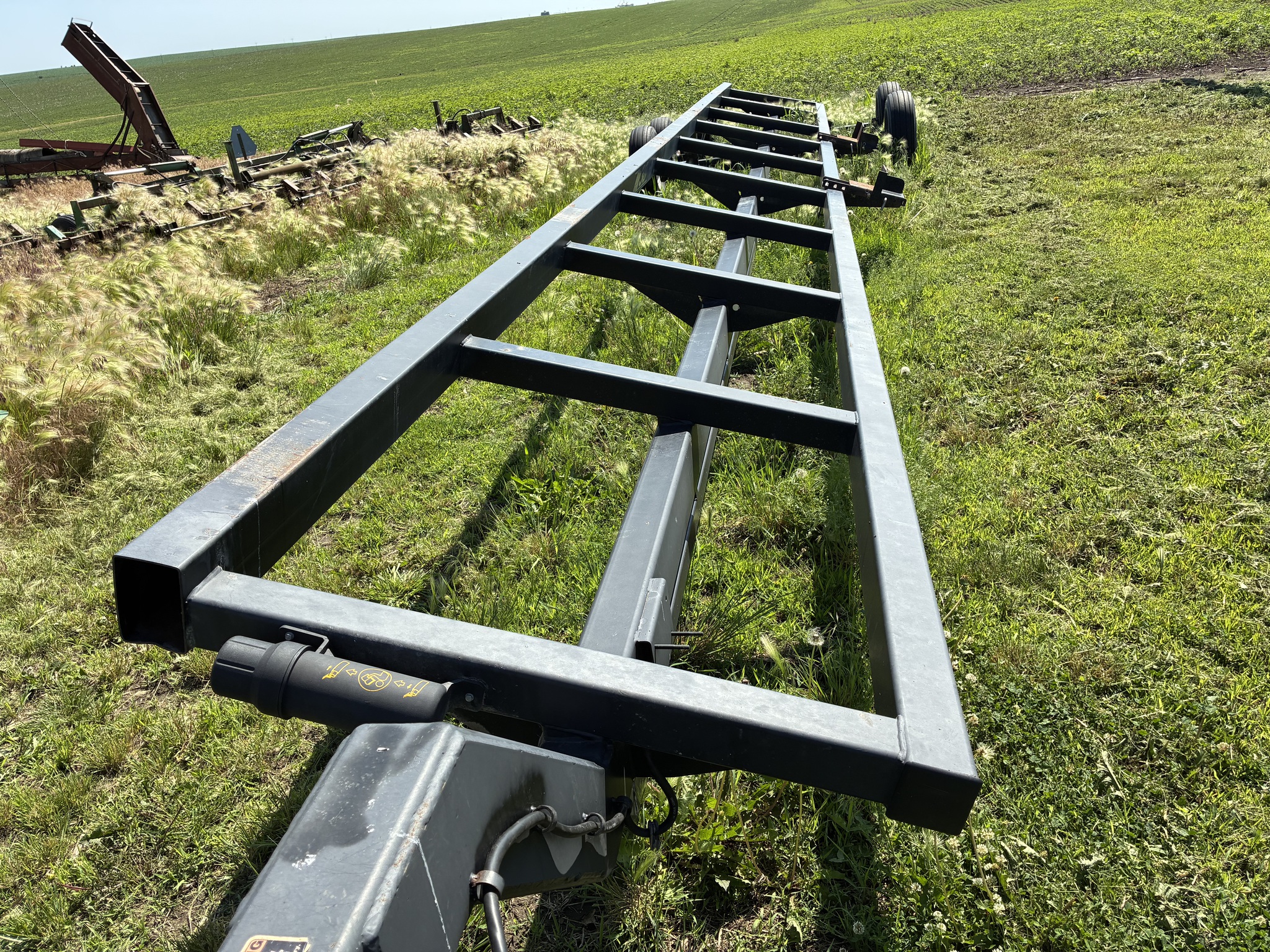 2011 John Deere m38 Image 1