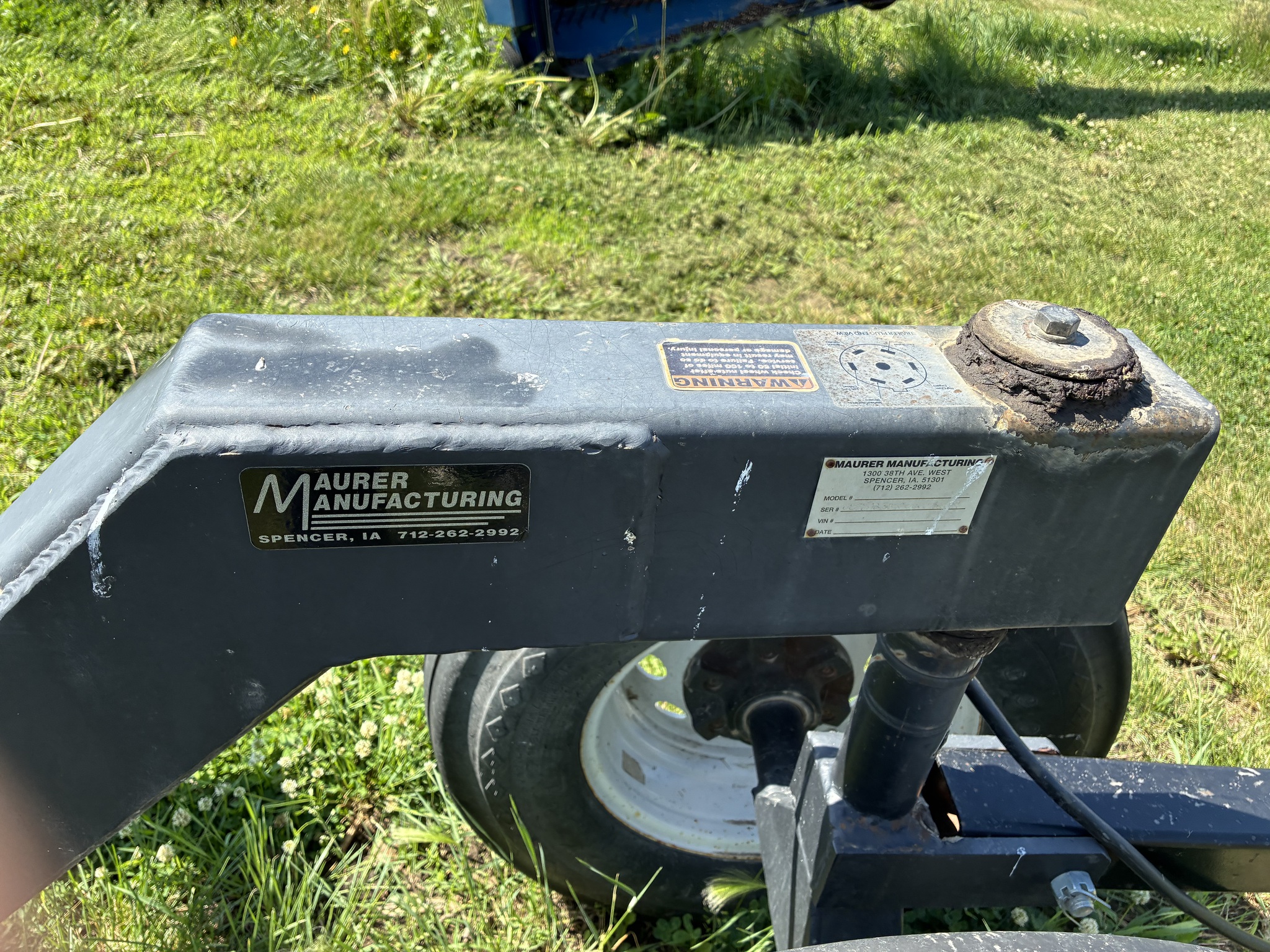 2011 John Deere m38 Image 15