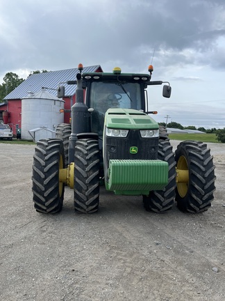Photo of 2014 John Deere 8320R