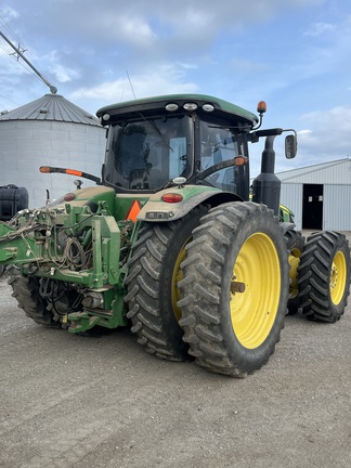 Photo of 2014 John Deere 8320R