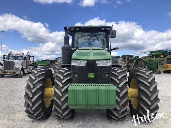 Photo of 2014 John Deere 8320R