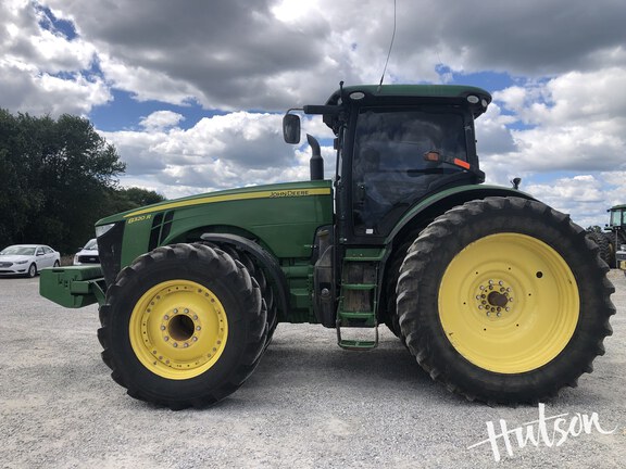 Photo of 2014 John Deere 8320R