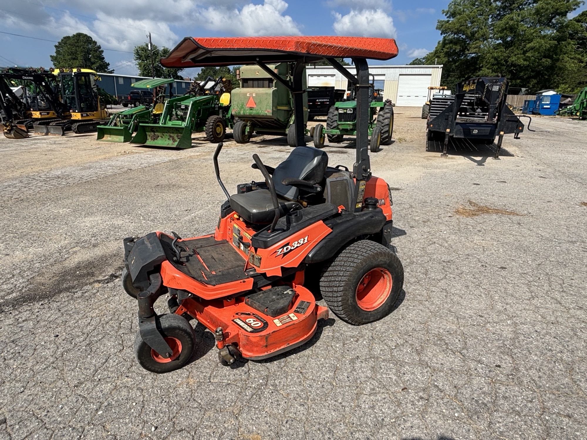 2009 Kubota ZD331 | TriGreen Equipment