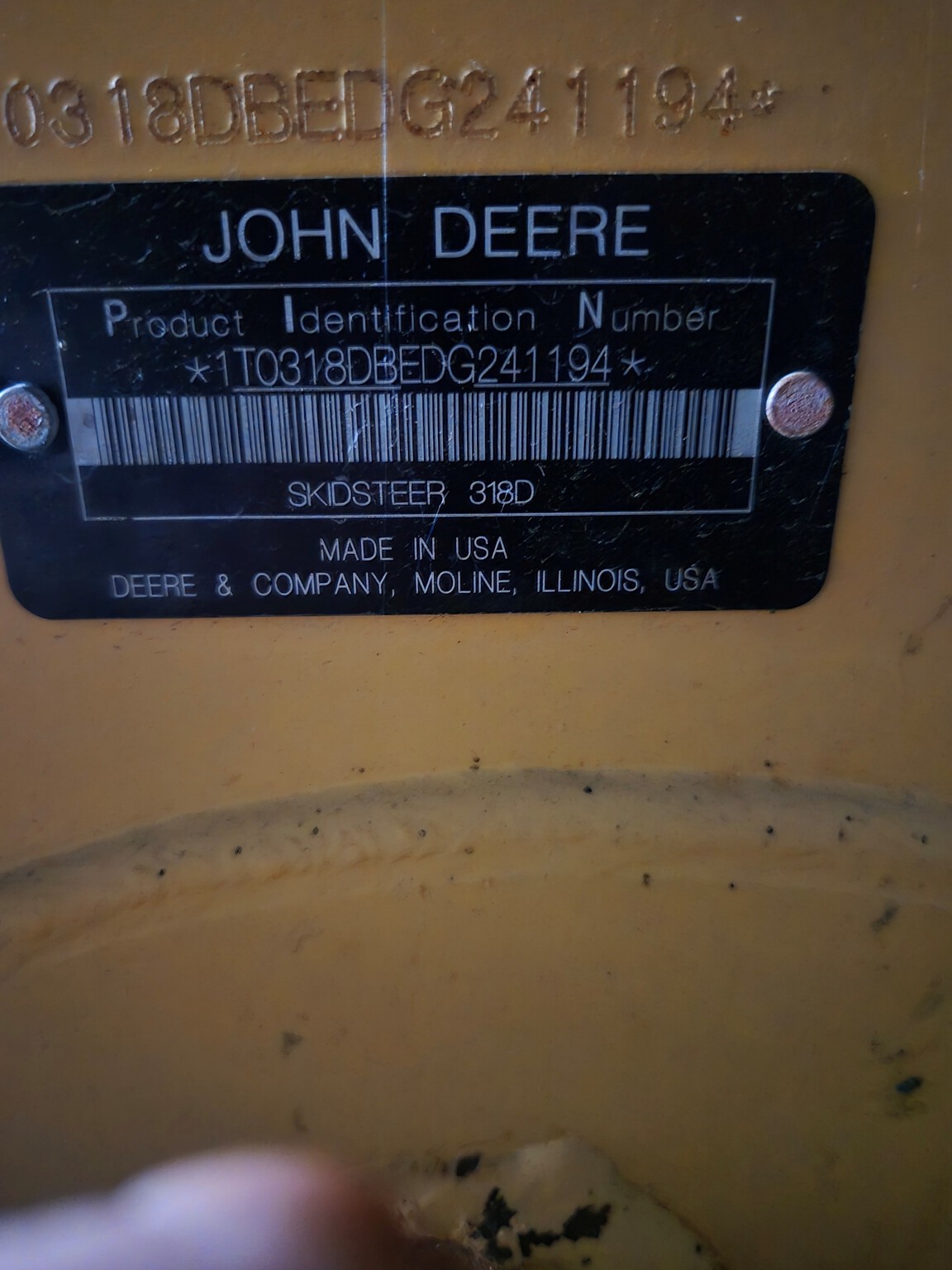 2013 John Deere 318D Image 7
