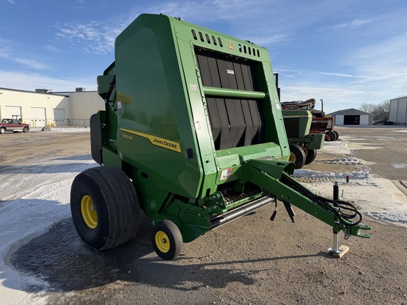 2024 John Deere 561M - Photo8