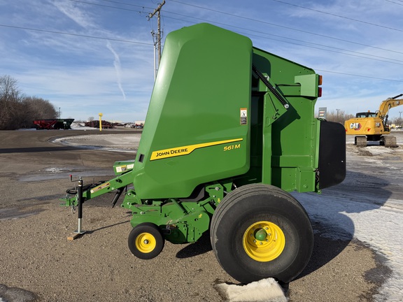 2024 John Deere 561M - Photo3