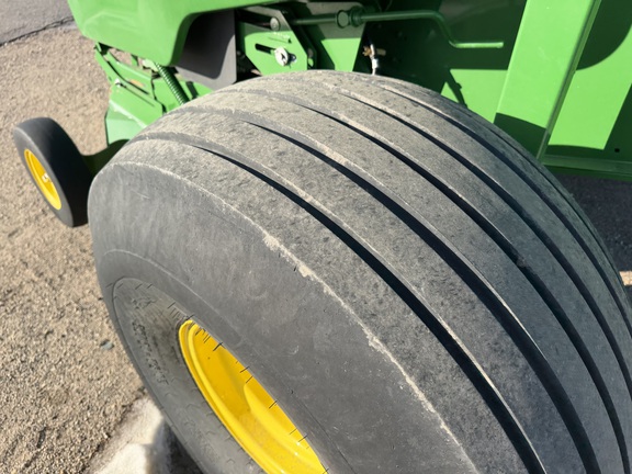 2024 John Deere 561M - Photo14