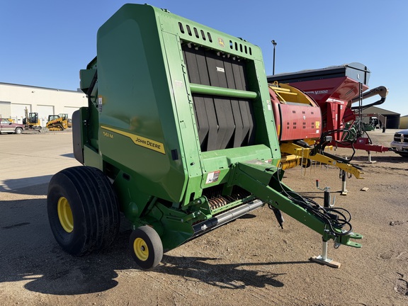 2024 John Deere 561M - Photo8