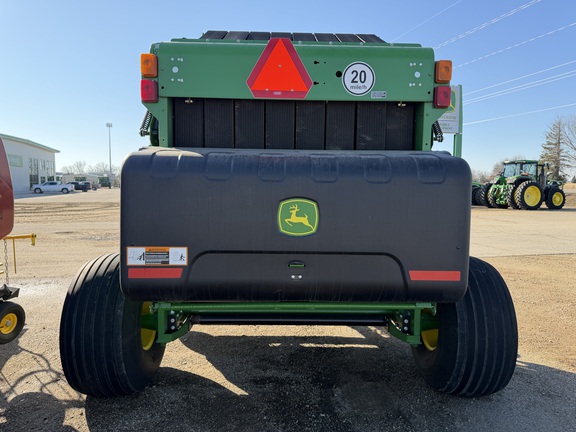 2024 John Deere 561M - Photo5