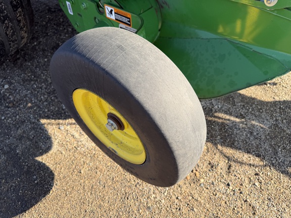 2024 John Deere 561M - Photo11