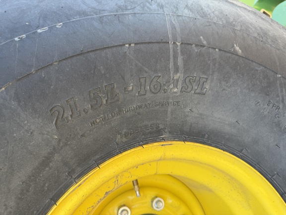 2024 John Deere 561M - Photo12