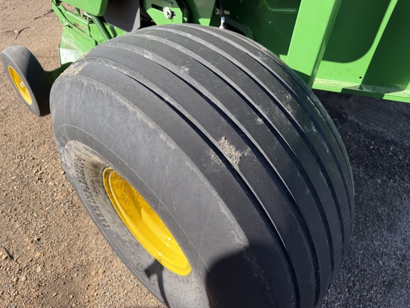 2024 John Deere 561M - Photo14