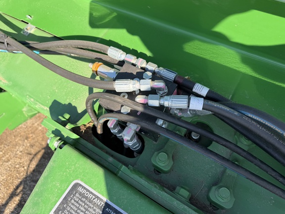 2024 John Deere 561M - Photo17