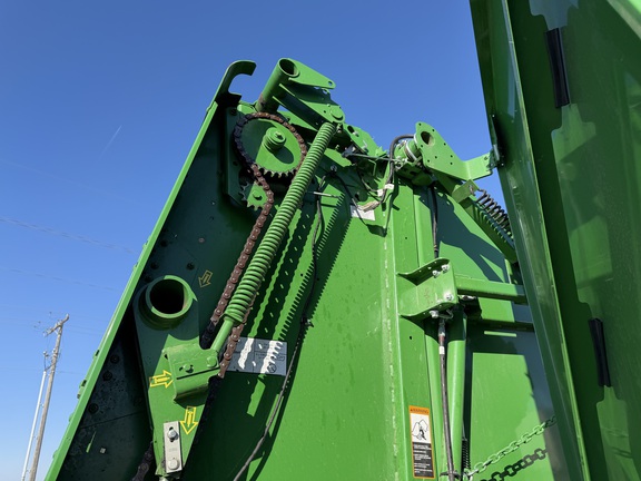 2024 John Deere 561M - Photo27