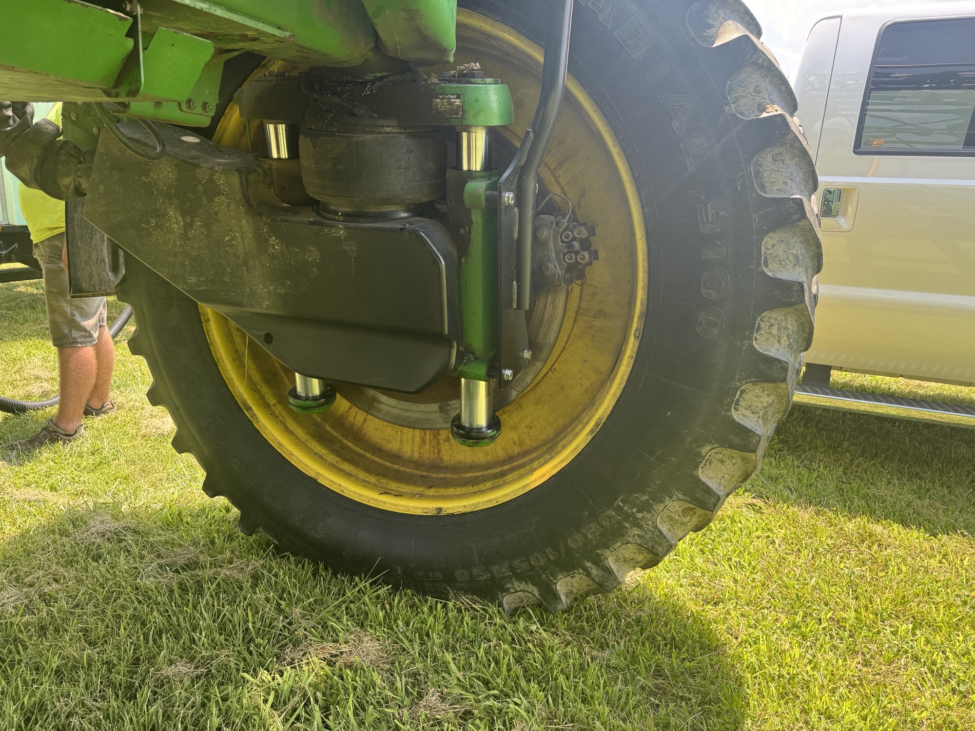 2008 John Deere 4930 Image 17