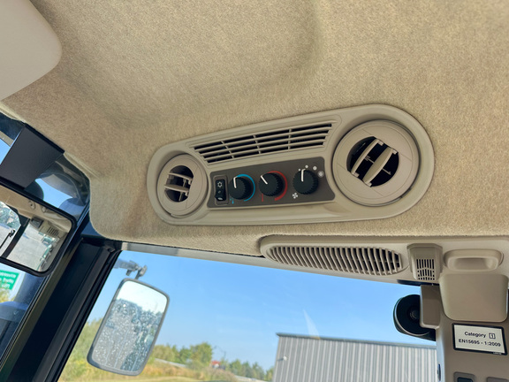 2024 John-Deere 5075E