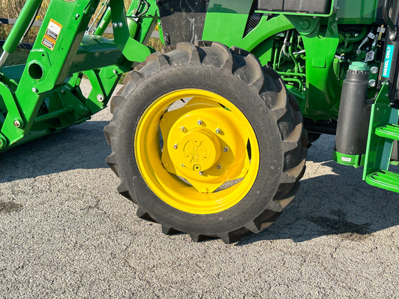 2024 John-Deere 5075E