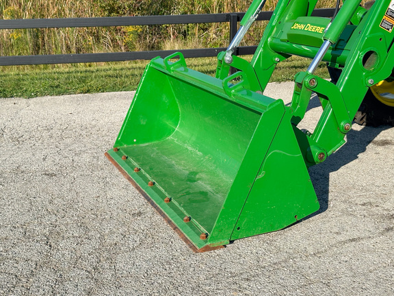 2024 John-Deere 5075E