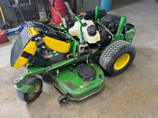 2023 John Deere Z530M Image 2