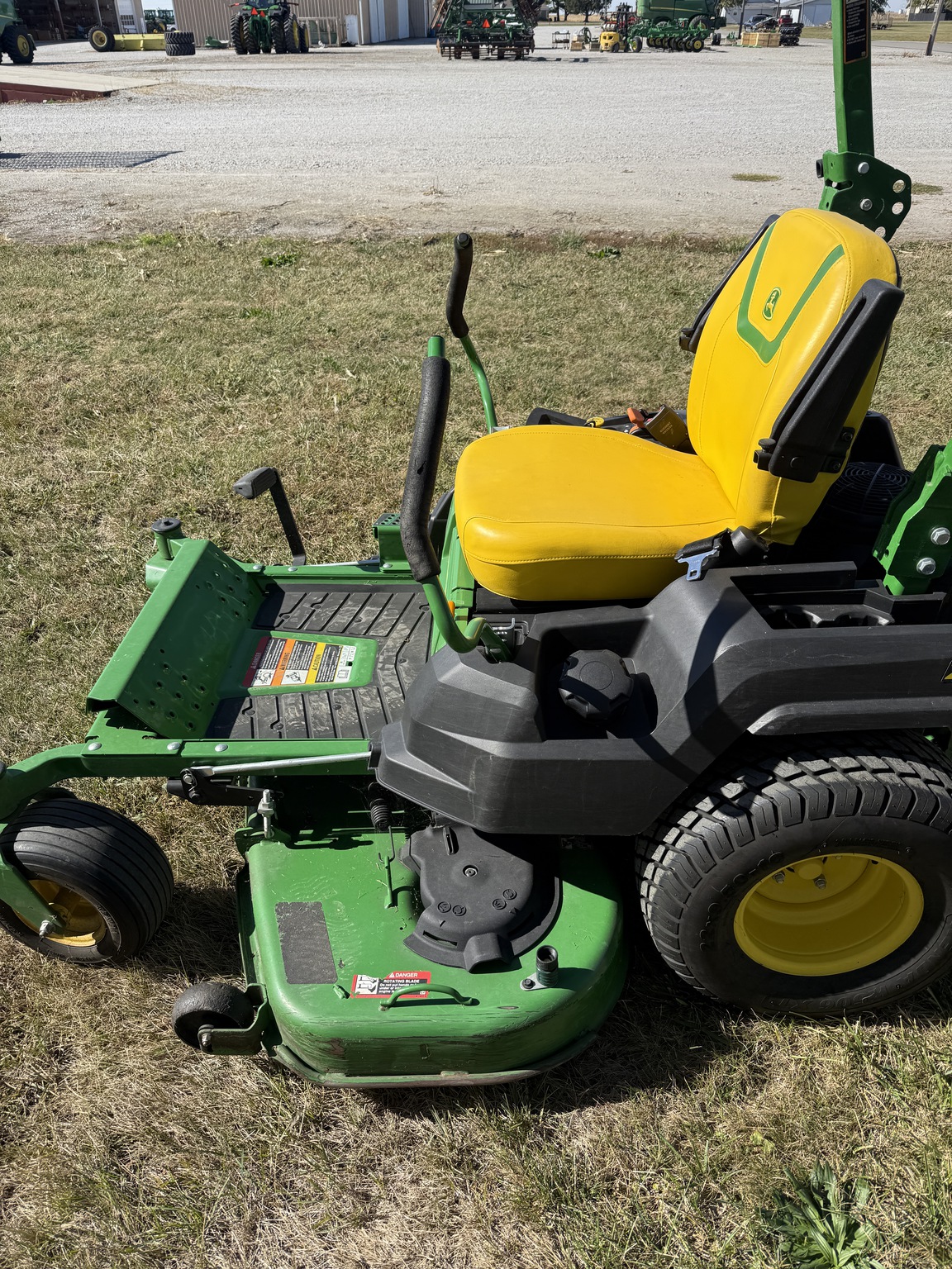 2023 John Deere Z530M Image 5