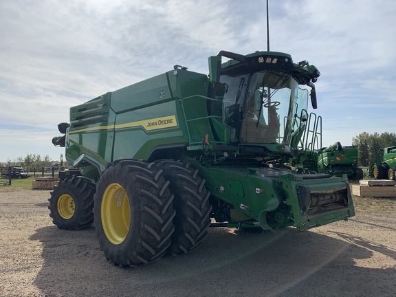 2022 John Deere X9 1000