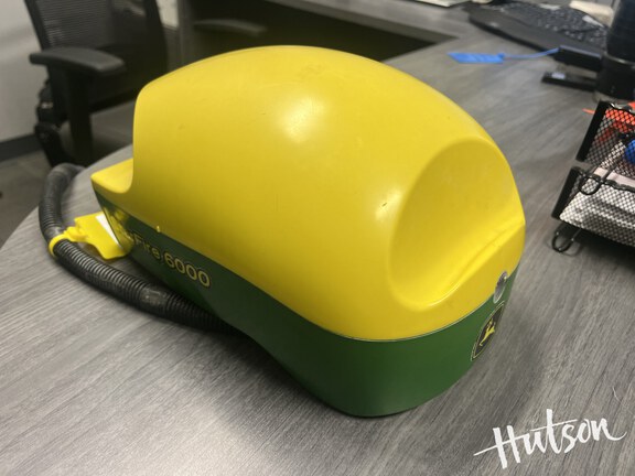 Photo of John Deere SF6000