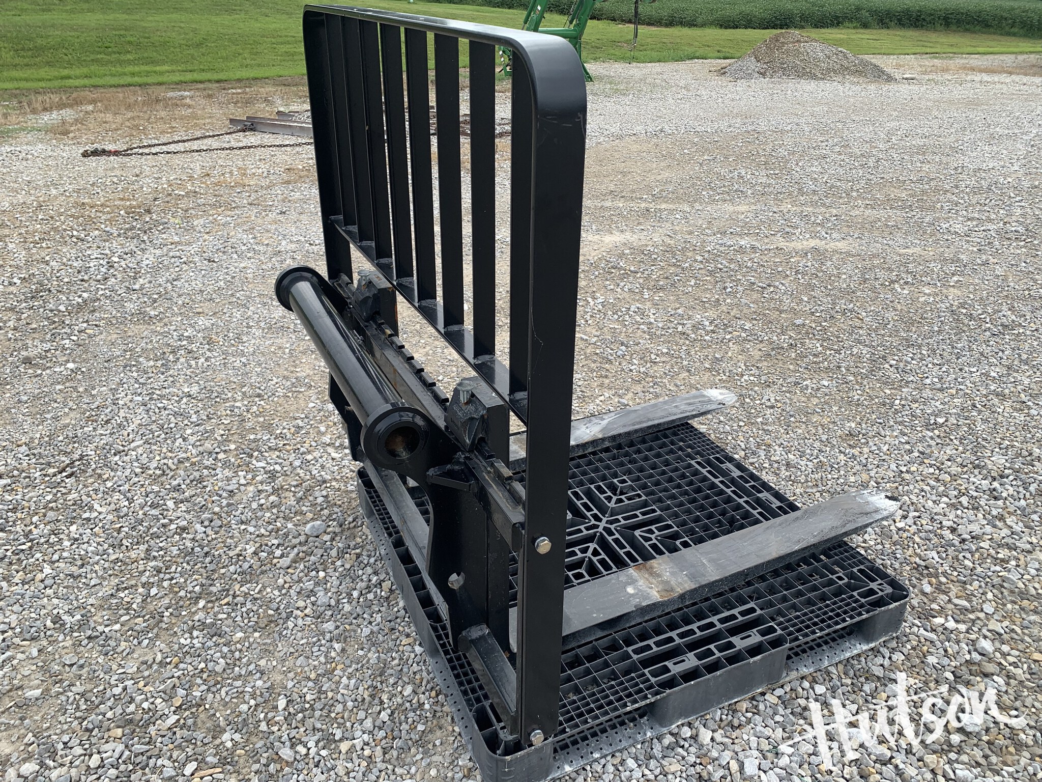 2024 Manitou PALLET FORKS