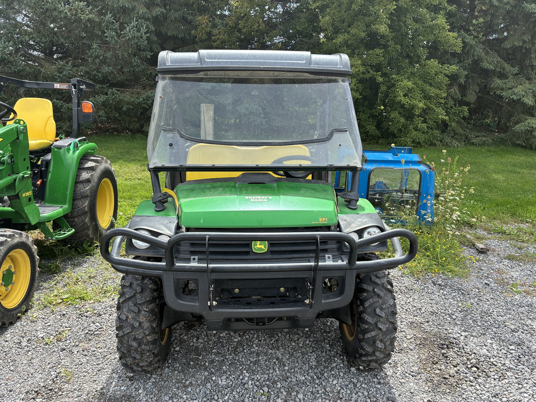 2015 John Deere XUV 825i Power Steering Image 2