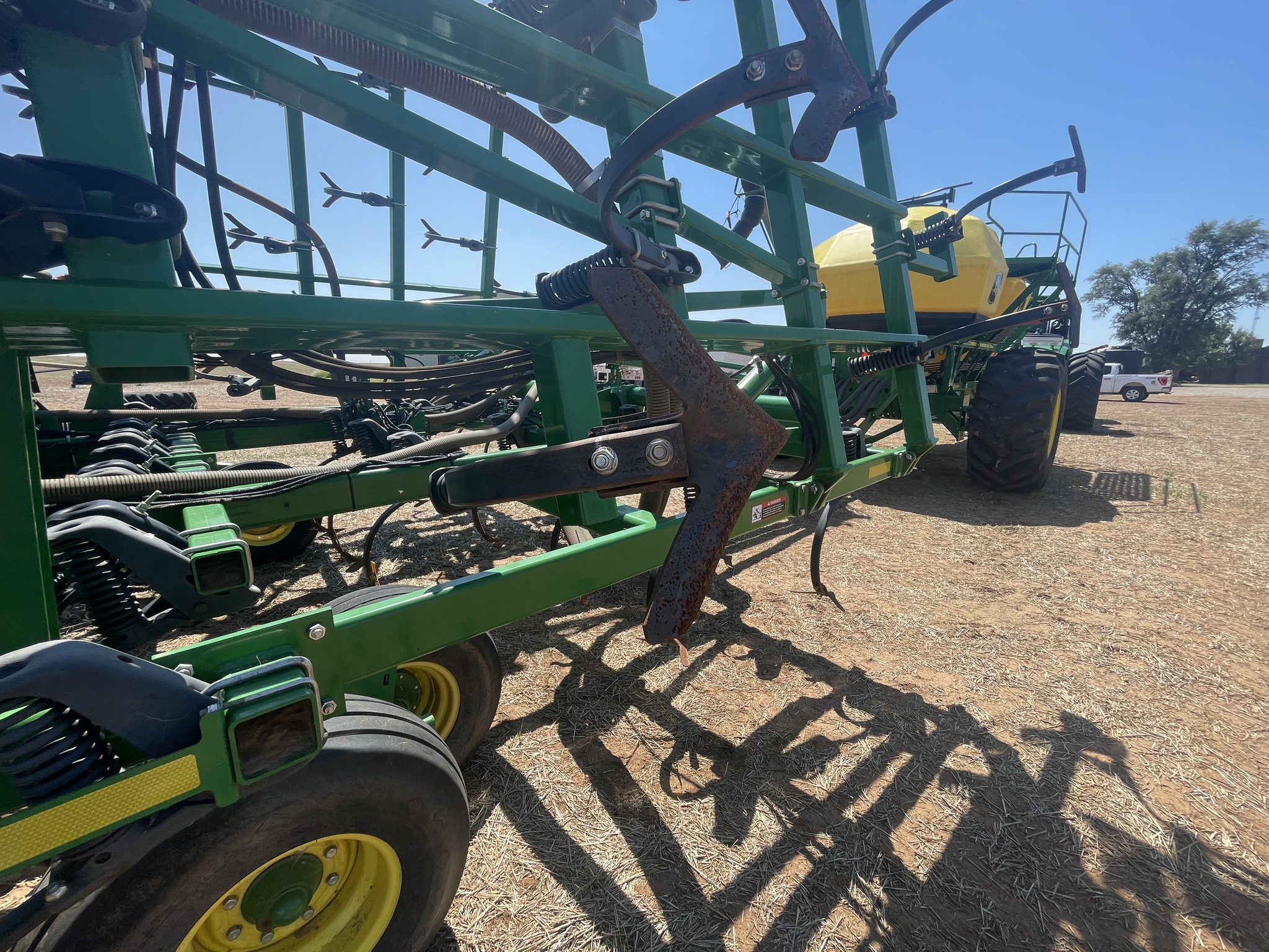 2016 John Deere 730 Image 25