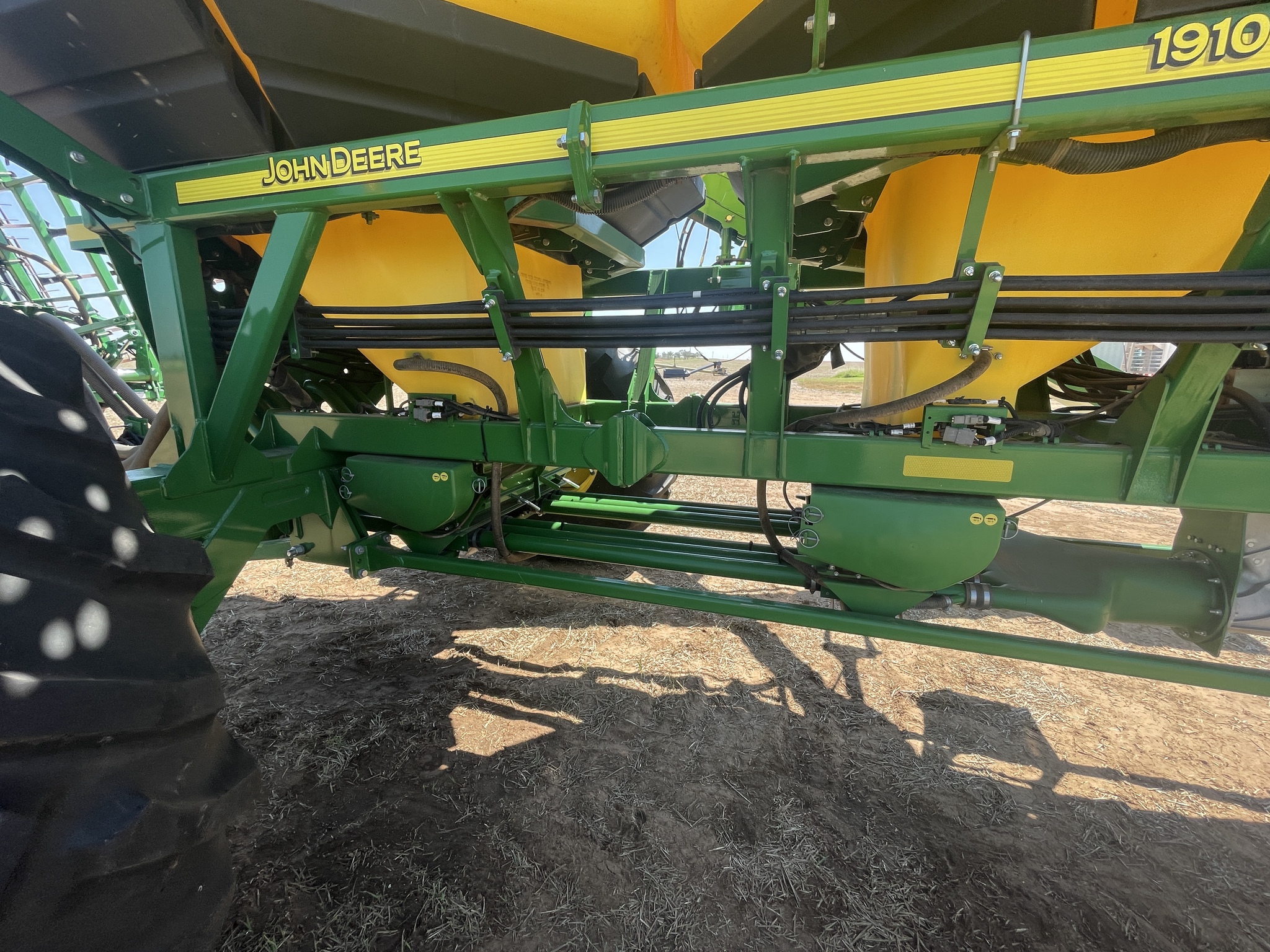 2016 John Deere 730 Image 35