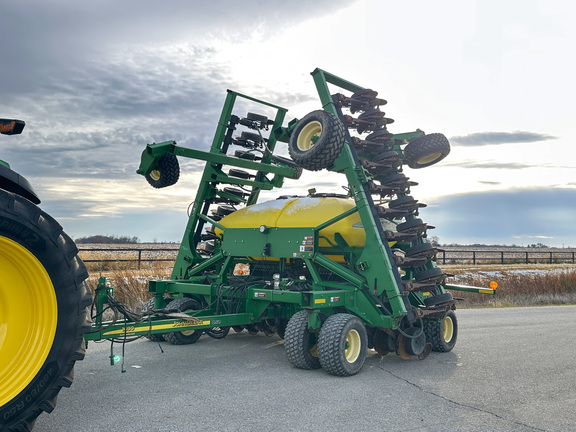 2003 John-Deere 1690