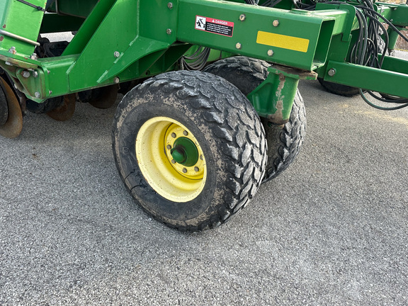2003 John-Deere 1690