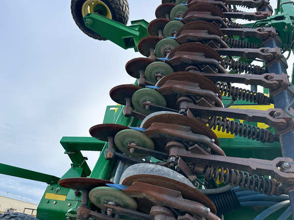 2003 John-Deere 1690