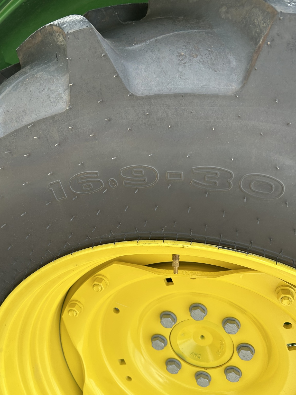  2024 John Deere 5075E at Heritage Tractor in Carthage, IL