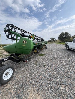 2011 John Deere 635D Image 1