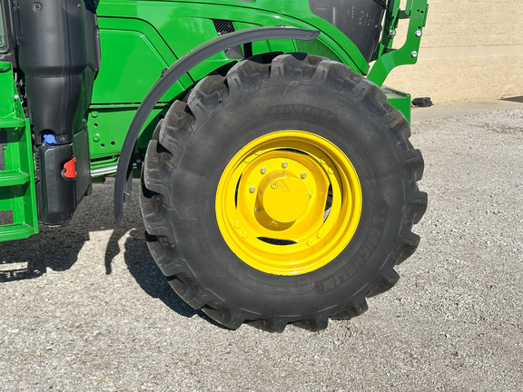 2024 John-Deere 6R 130