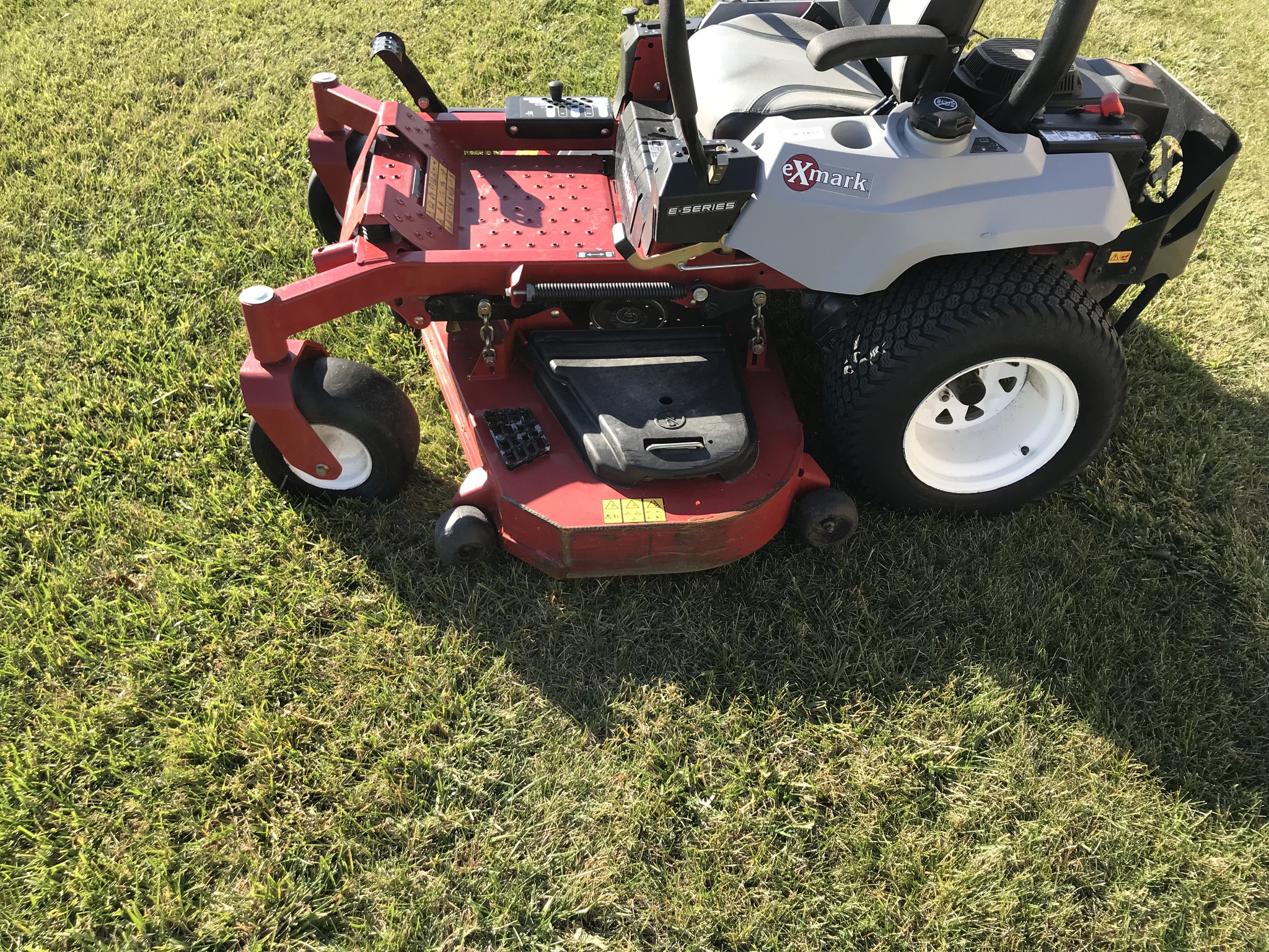 2021 Exmark Radius Image 3