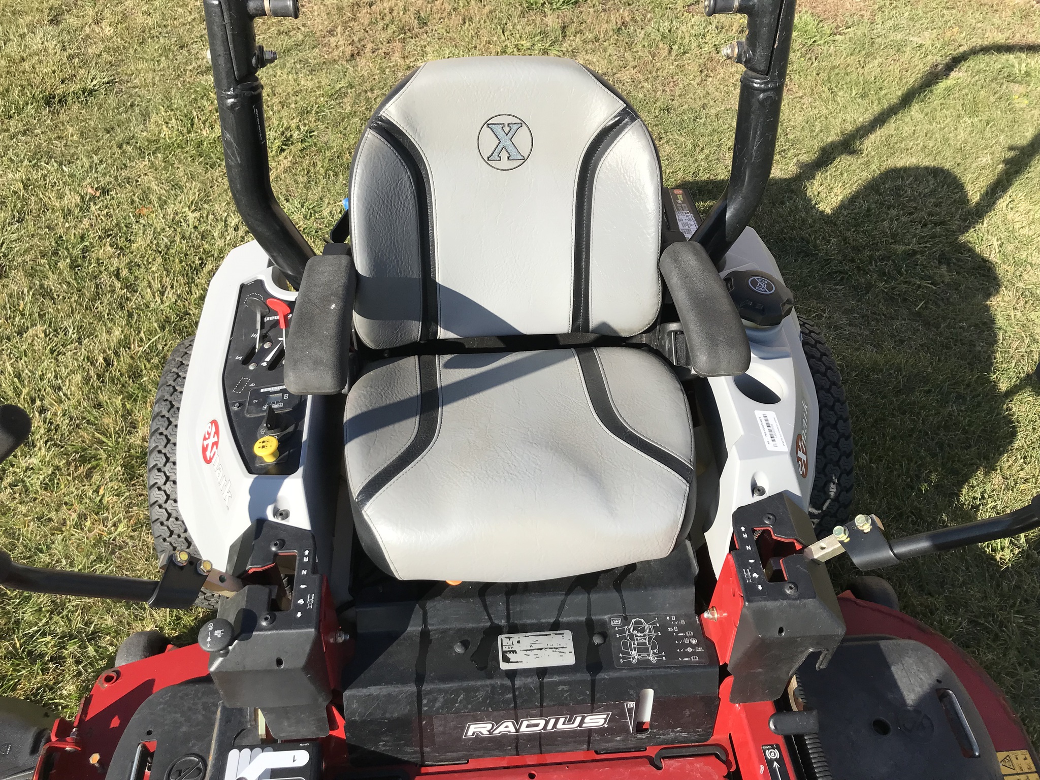 2021 Exmark Radius Image 7