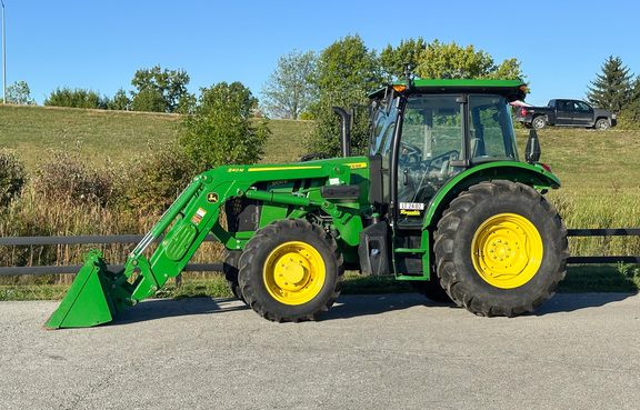 2024 John-Deere 5100E