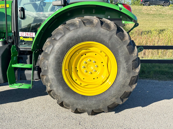 2024 John-Deere 5100E