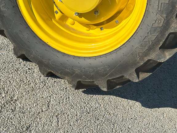 2024 John-Deere 5100E