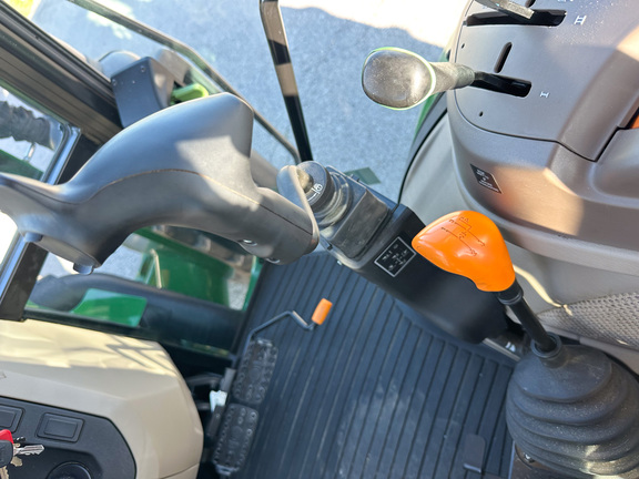 2024 John-Deere 5100E