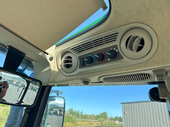 2024 John-Deere 5100E