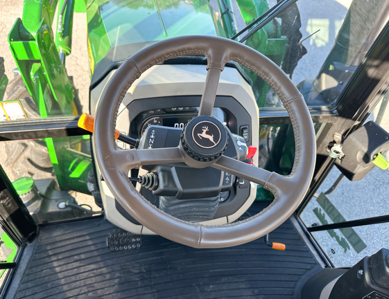 2024 John-Deere 5100E